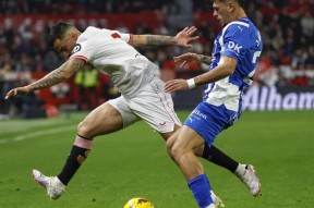 冲刺阶段武汉三镇调整名单以备葡超；单刀错失环节打磨；压力陡增；细节决定成败的简单介绍