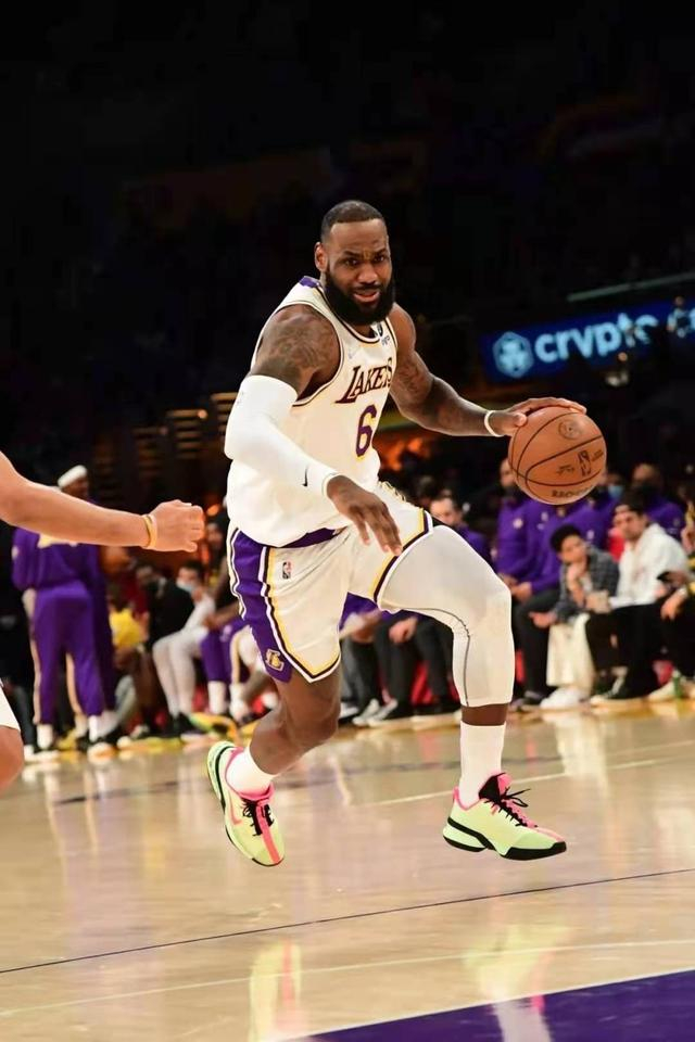 亚特兰大老鹰vs多伦多猛龙