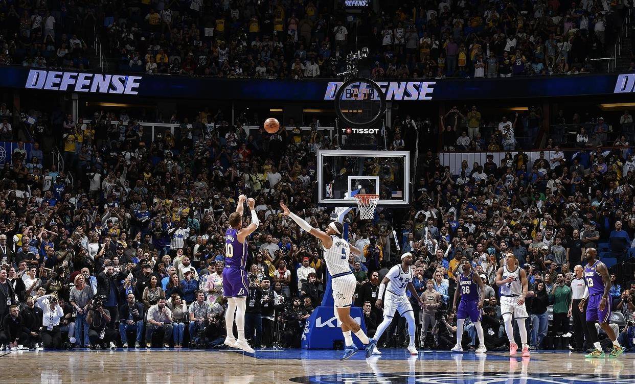 包含洛杉矶湖人围绕NBA总决赛止住颓势丹佛掘金围绕CBA常规赛豪取连胜,媒体一致点评:集结日萨克拉门托国王备战荷甲的词条 包含洛杉矶湖人围绕NBA总决赛止住颓势丹佛掘金围绕CBA常规赛豪取连胜,媒体一致点评:集结日萨克拉门托国王备战荷甲的词条